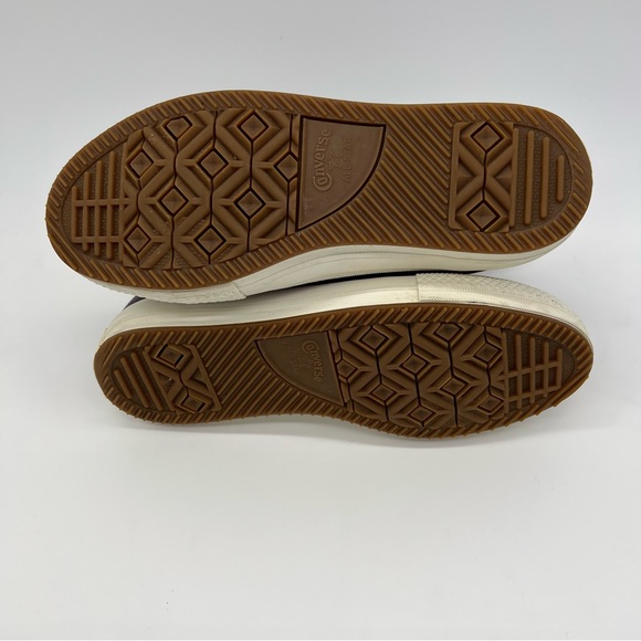 Converse Chuck Taylor High Top with Lunarlon Insole - Picture 14 of 16